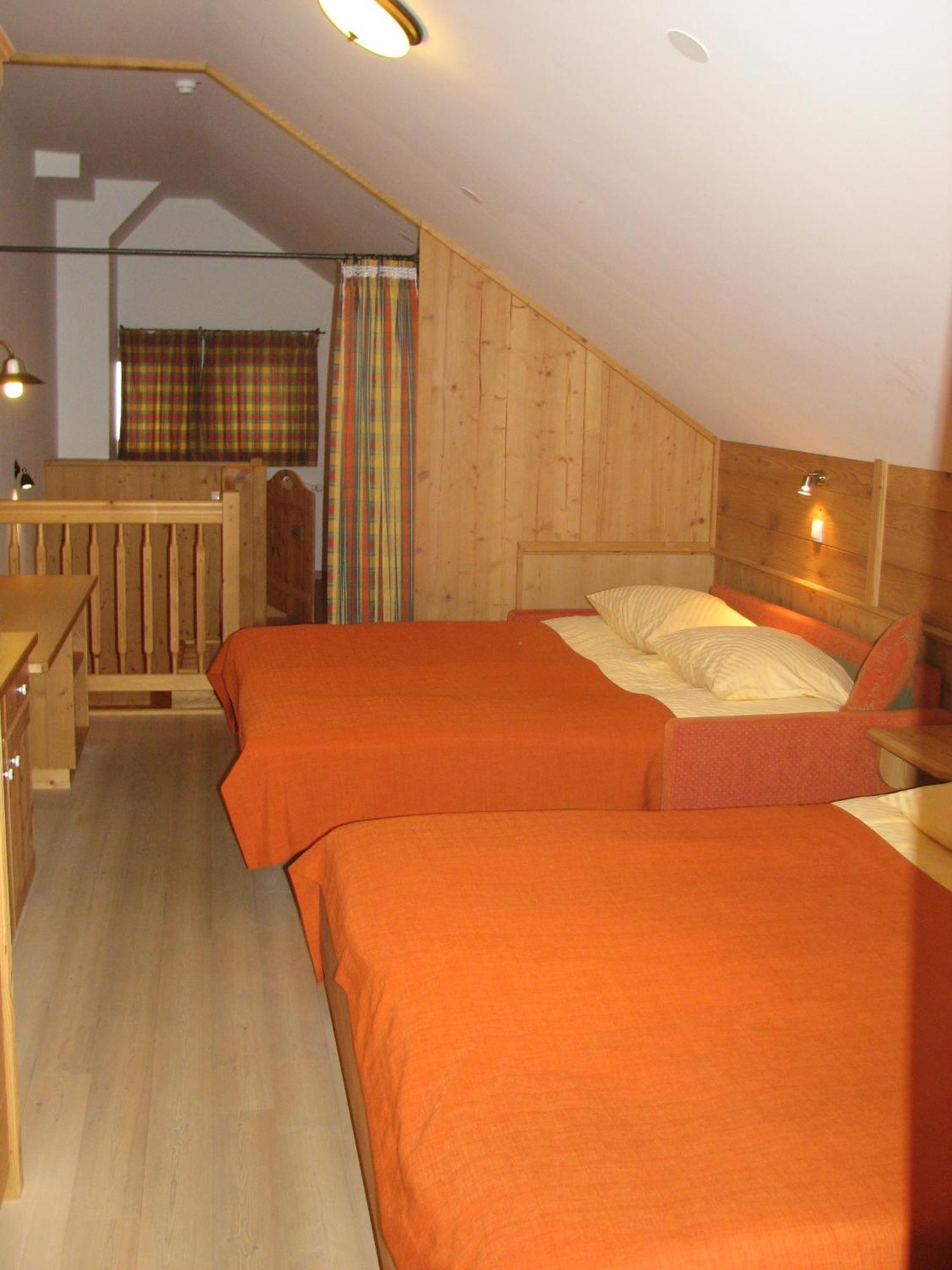 Alpska Perla Apartments Cerkno Bilik gambar